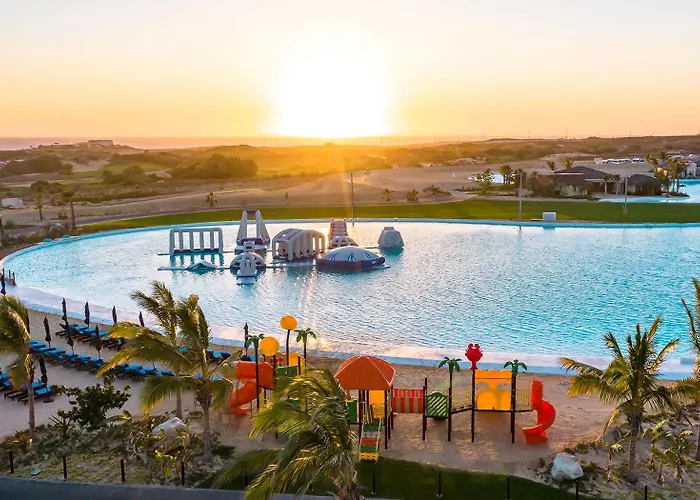 Сasa de vacaciones Oceanfront 3br At Diamante By The Agency Baja *